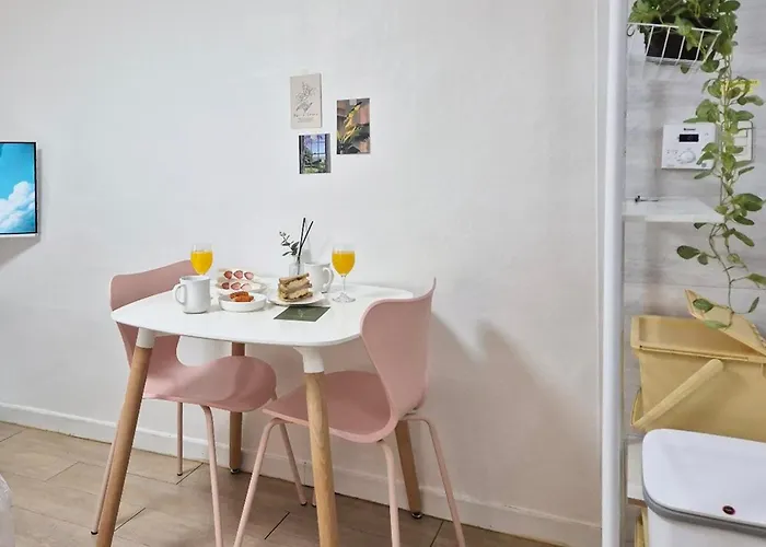 Apartment Hongdae # S101 Seoul